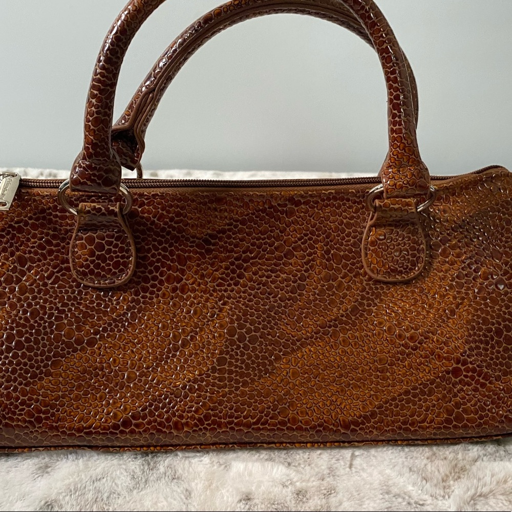 Primewear insulated Wine bag.